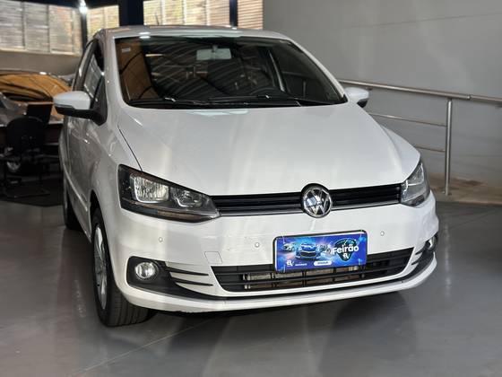 VOLKSWAGEN FOX 1.6 MSI COMFORTLINE 8V FLEX 4P MANUAL VOLKSWAGEN FOX 1.6 MSI COMFORTLINE 8V FLEX 4P MANUAL